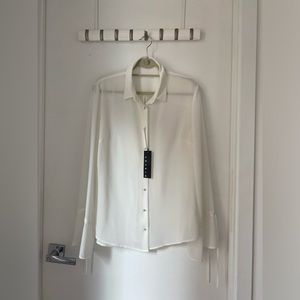 Sisley - white, open-back dress shirt